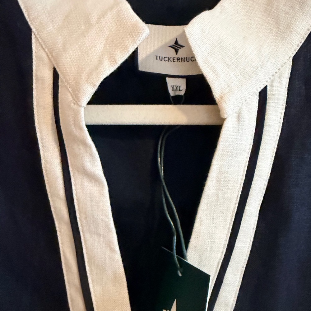 Tuckernuck Black Tunic with Ivory Trim Collar - Picture 3 of 6